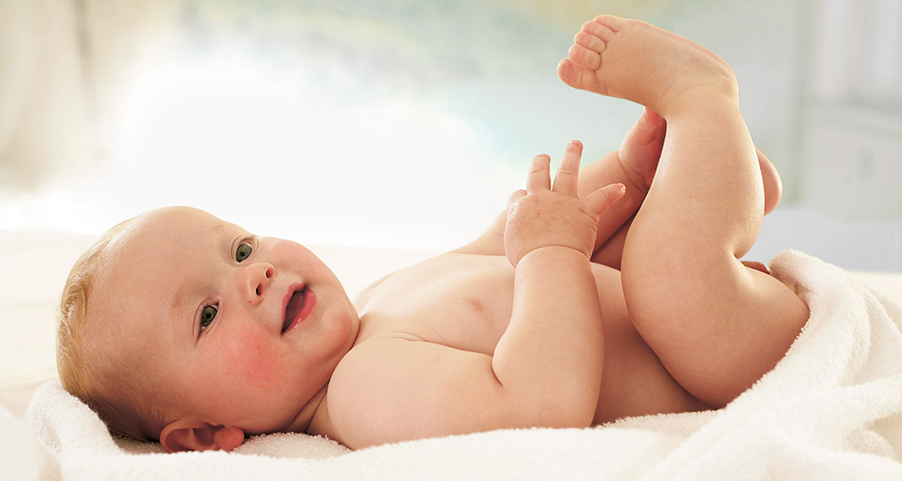 Babys Verdauung: Was tun bei flüssigem/weichem Stuhl? | HiPP